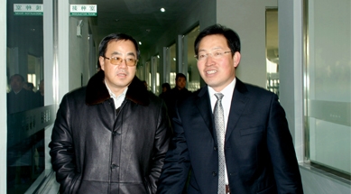 中央政治局委員、國務院副總理胡春華視察民豐馬鈴薯脫毒組培中心